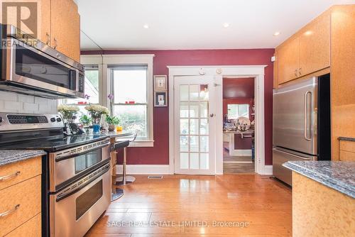 8 Ozark Crescent, Toronto (Playter Estates-Danforth), ON - Indoor Photo Showing Kitchen