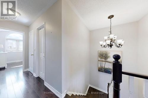 4 Hunters Corners, Markham, ON - Indoor Photo Showing Other Room