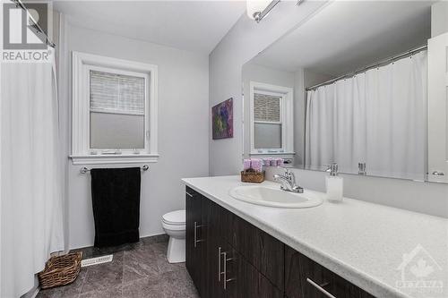 643 Cartographe Street, Ottawa, ON - Indoor Photo Showing Bathroom