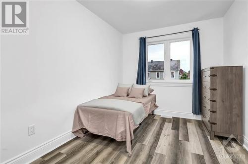 125 Desmond Trudeau Drive, Arnprior, ON - Indoor Photo Showing Bedroom