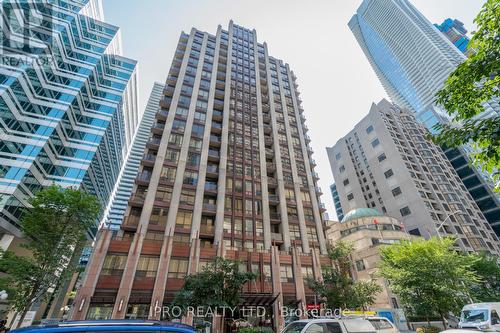 604 - 85 Bloor Street E, Toronto, ON - Outdoor With Facade