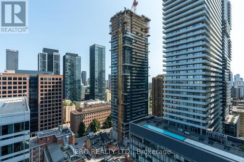 604 - 85 Bloor Street E, Toronto, ON - Outdoor With Facade