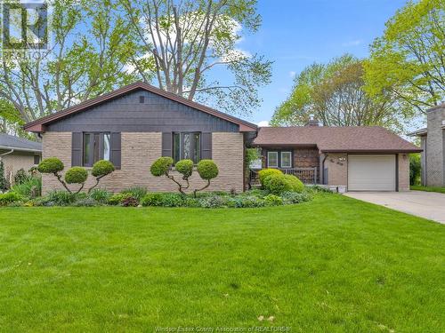 140 Augustine Drive, Kingsville, ON - Outdoor With Facade