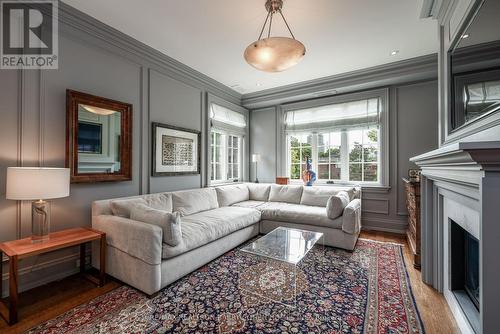 34 Poplar Plains Road, Toronto (Casa Loma), ON - Indoor Photo Showing Living Room With Fireplace