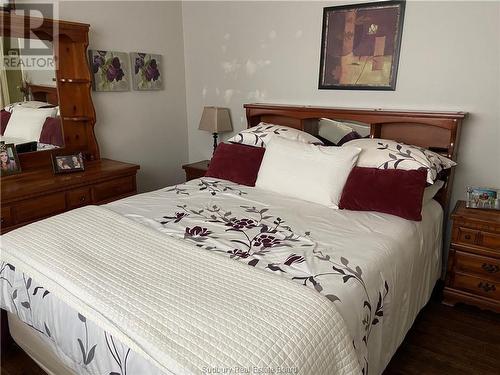 1570 Crestmoor Road, Sudbury, ON - Indoor Photo Showing Bedroom