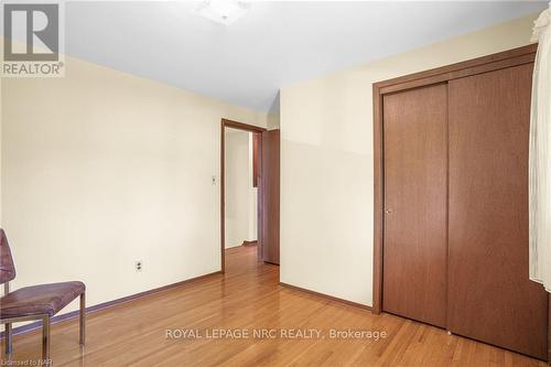 16 St. Lawrence Drive, St. Catharines, ON - Indoor Photo Showing Other Room