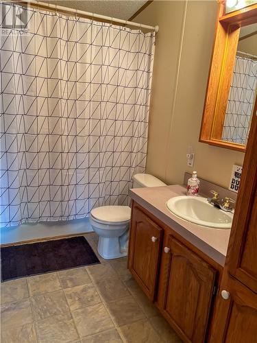 5 Lang Lake Drive, Spanish, ON - Indoor Photo Showing Bathroom