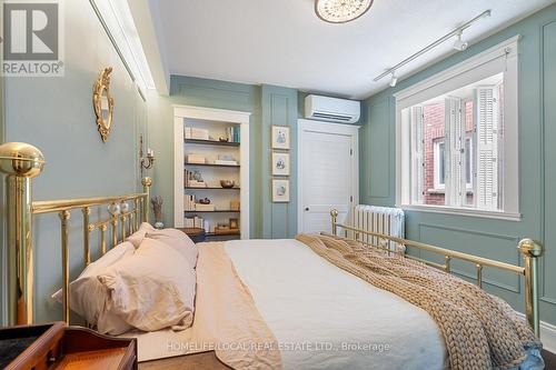 202 Sunnyside Avenue, Toronto (High Park-Swansea), ON - Indoor Photo Showing Bedroom