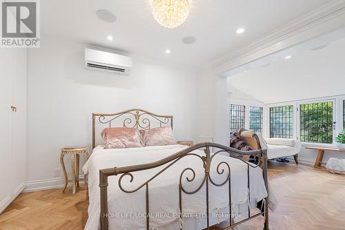 202 Sunnyside Avenue, Toronto (High Park-Swansea), ON - Indoor Photo Showing Bedroom