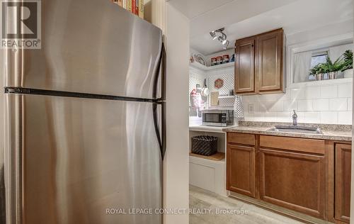 Lower - 285 Wychwood Avenue, Toronto, ON - Indoor Photo Showing Kitchen