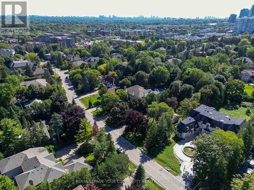 53 Thornridge Drive, Vaughan (Crestwood-Springfarm-Yorkhill), ON - Outdoor With View