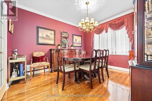 9 Alpine Crescent, Richmond Hill, ON - Indoor Photo Showing Dining Room