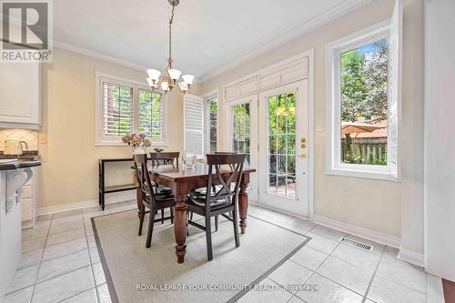 9 Alpine Crescent, Richmond Hill, ON - Indoor Photo Showing Dining Room