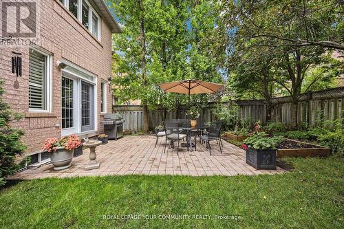 9 Alpine Crescent, Richmond Hill, ON - Outdoor