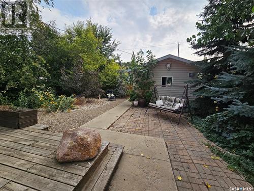 359 4Th Avenue Se, Swift Current, SK - Outdoor