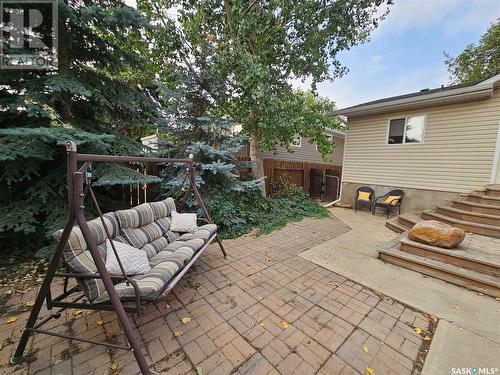 359 4Th Avenue Se, Swift Current, SK - Outdoor With Exterior