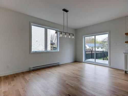 Dining room - 1028 Rue Bissonnette, Saint-Blaise-Sur-Richelieu, QC - Indoor