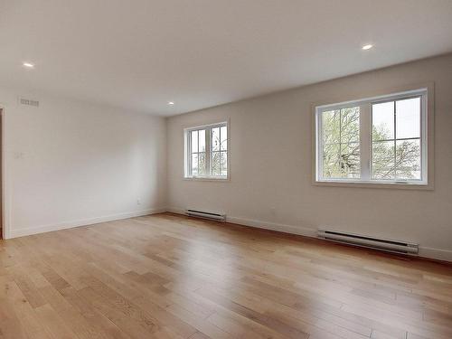 Master bedroom - 1028 Rue Bissonnette, Saint-Blaise-Sur-Richelieu, QC - Indoor Photo Showing Other Room