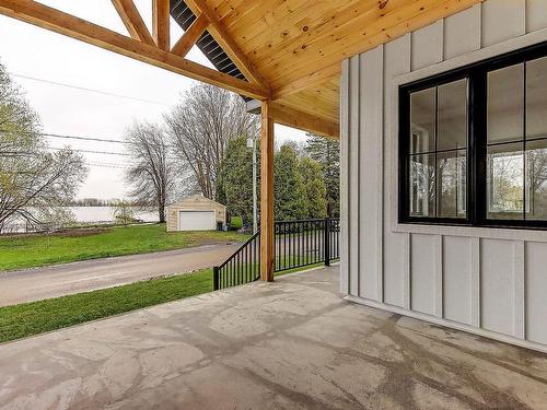 Balcon - 1028 Rue Bissonnette, Saint-Blaise-Sur-Richelieu, QC - Outdoor With Exterior