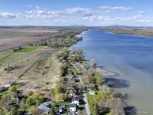 Vue sur l'eau - 1028 Rue Bissonnette, Saint-Blaise-Sur-Richelieu, QC - Outdoor With View