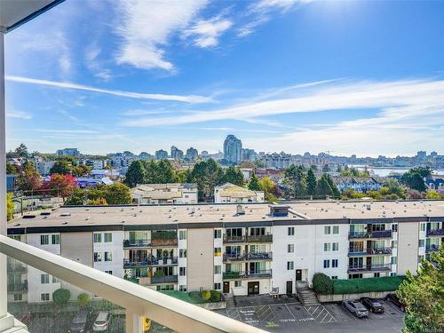 904-327 Maitland St, Victoria, BC - Outdoor With Balcony With View