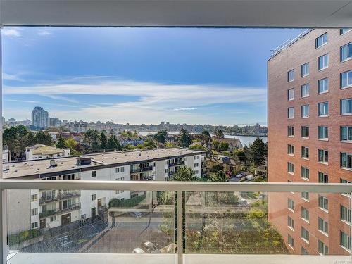 904-327 Maitland St, Victoria, BC - Outdoor With Balcony With View