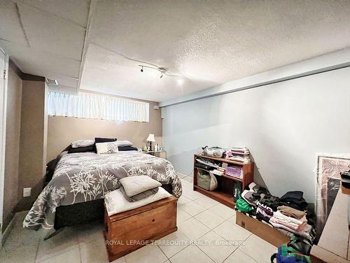 78 Northey Dr, Toronto, ON - Indoor Photo Showing Bedroom