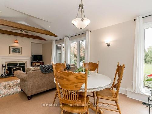 16365 Bathurst St, Newmarket, ON - Indoor Photo Showing Other Room With Fireplace