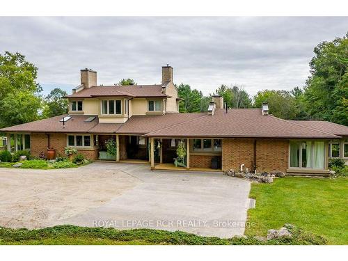 16365 Bathurst St, Newmarket, ON - Outdoor With Facade