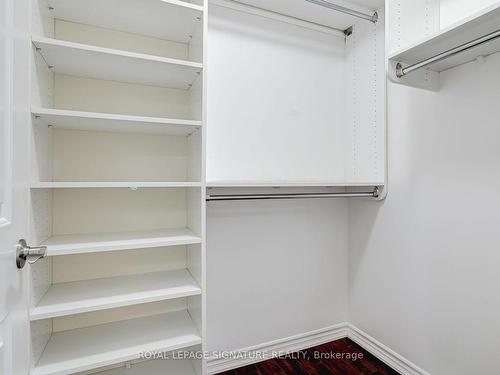 40-40 Arlington Cres, Guelph, ON - Indoor With Storage