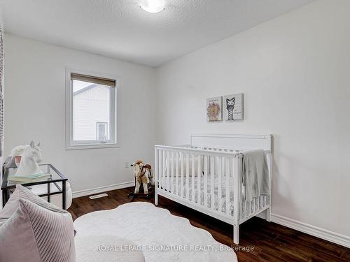 40-40 Arlington Cres, Guelph, ON - Indoor Photo Showing Bedroom