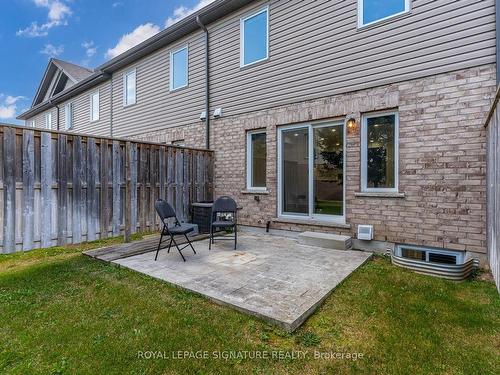 40-40 Arlington Cres, Guelph, ON - Outdoor