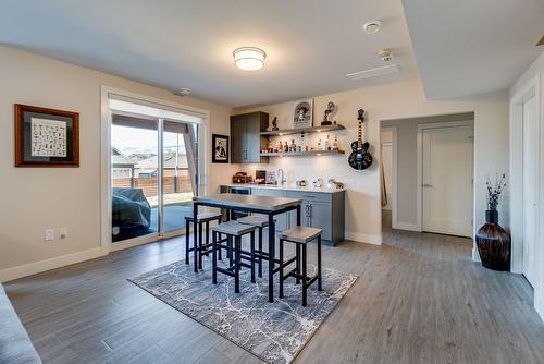 2-777 Denali Drive, Kelowna, BC - Indoor Photo Showing Dining Room