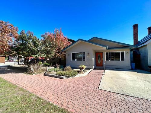 140 Vermilion Avenue, Princeton, BC - Outdoor With Facade