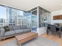 802-732 Cormorant St, Victoria, BC  - Indoor Photo Showing Living Room 