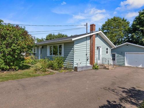 14 Wedgewood Avenue, Charlottetown, PE 