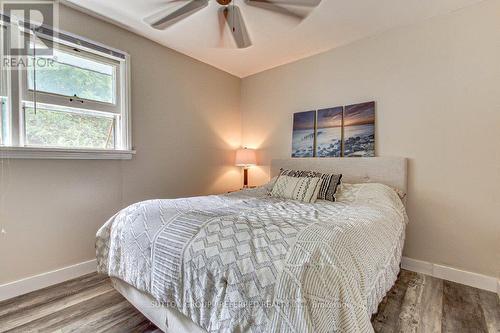 1869 Herbert Avenue, London, ON - Indoor Photo Showing Bedroom