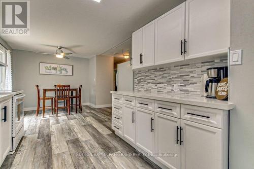 1869 Herbert Avenue, London, ON - Indoor Photo Showing Kitchen