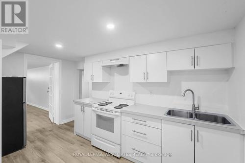 Bsmt - 615 Perry Crescent, Oshawa (Vanier), ON - Indoor Photo Showing Kitchen