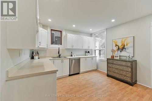 263 Silver Birch Avenue, Toronto (The Beaches), ON - Indoor Photo Showing Kitchen With Double Sink