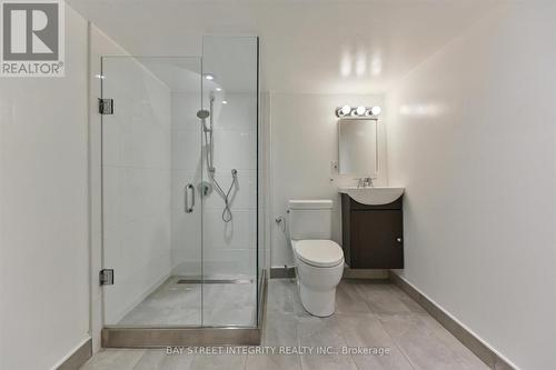 263 Silver Birch Avenue, Toronto (The Beaches), ON - Indoor Photo Showing Bathroom