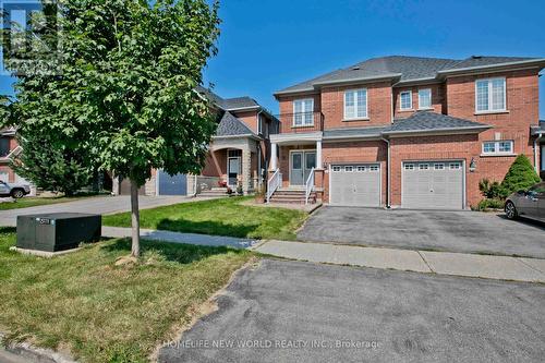 6 Idyllwood Avenue, Richmond Hill (Westbrook), ON - Outdoor With Facade