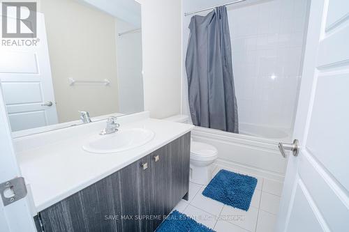 12 Ladd Avenue, Brantford, ON - Indoor Photo Showing Bathroom