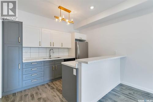 453 L Avenue S, Saskatoon, SK - Indoor Photo Showing Kitchen With Upgraded Kitchen