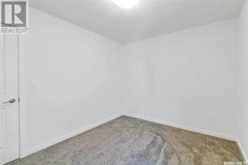 453 L Avenue S, Saskatoon, SK - Indoor Photo Showing Other Room