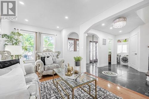 6 Songsparrow Drive, Brampton, ON - Indoor Photo Showing Living Room