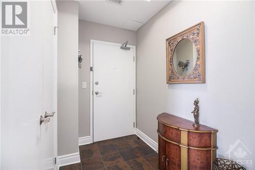 Foyer - 85 Bronson Avenue Unit#1005, Ottawa, ON - Indoor Photo Showing Other Room