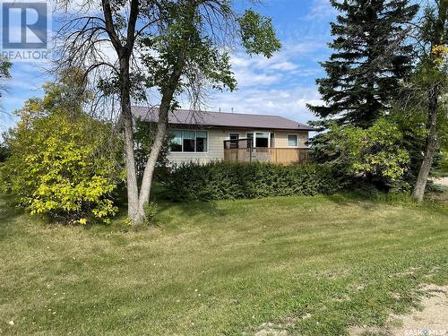 390 Qu'Appelle Street, Tugaske, SK - Outdoor