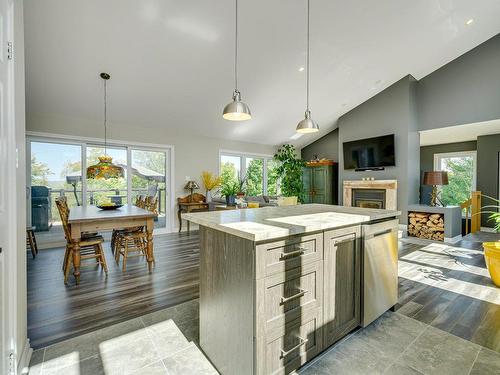 Vue d'ensemble - 2174 Ch. Du Golf, Sainte-Lucie-Des-Laurentides, QC - Indoor Photo Showing Kitchen With Fireplace With Upgraded Kitchen