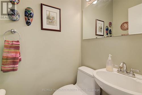 23 South Marine Drive, Toronto (Guildwood), ON - Indoor Photo Showing Bathroom